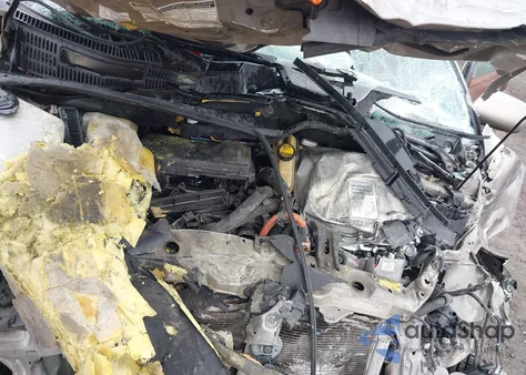 2005 Toyota Prius from USA, damaged, VIN JTDKB20UX53054798